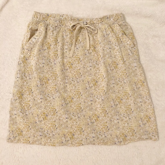 Eddie Bauer Dresses & Skirts - Eddie Bauer Dot Skirt